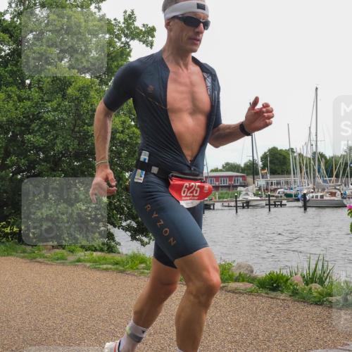 22.06.2025 - Viking Triathlon KatJ http://msf.ph/oto/8137340 22.06.2025 14:49:26 Laufen 513, 625 meine-sportfotos.de