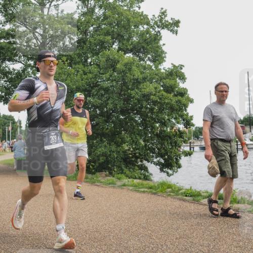 22.06.2025 - Viking Triathlon KatJ http://msf.ph/oto/8137358 22.06.2025 14:49:55 Laufen 220, 269, 607 meine-sportfotos.de