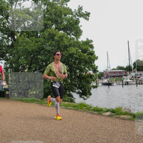 22.06.2025 - Viking Triathlon KatJ http://msf.ph/oto/8137371 22.06.2025 14:49:58 Laufen 39, 220, 607 meine-sportfotos.de