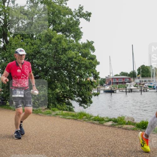 22.06.2025 - Viking Triathlon KatJ http://msf.ph/oto/8137379 22.06.2025 14:49:59 Laufen 39, 220 meine-sportfotos.de