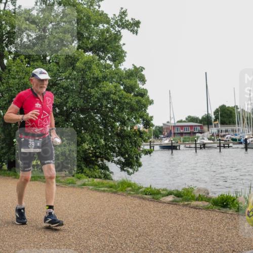 22.06.2025 - Viking Triathlon KatJ http://msf.ph/oto/8137380 22.06.2025 14:49:59 Laufen 39, 220 meine-sportfotos.de