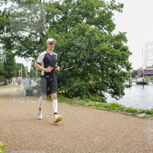 22.06.2025 - Viking Triathlon KatJ http://msf.ph/oto/8137404 22.06.2025 14:50:19 Laufen 61, 360 meine-sportfotos.de