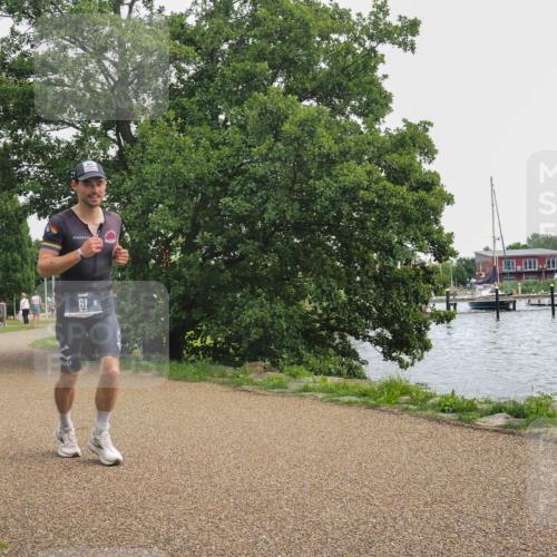 22.06.2025 - Viking Triathlon KatJ http://msf.ph/oto/8137411 22.06.2025 14:50:20 Laufen 61, 360 meine-sportfotos.de