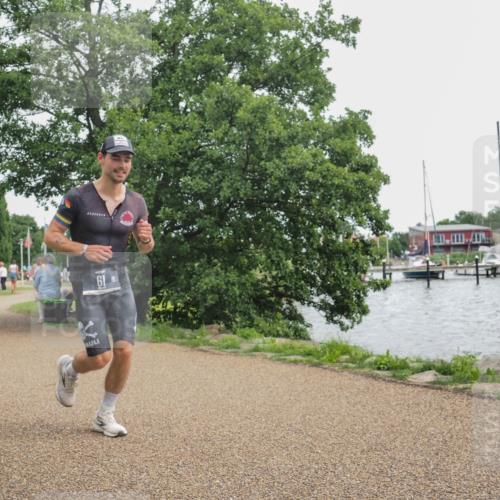 22.06.2025 - Viking Triathlon KatJ http://msf.ph/oto/8137413 22.06.2025 14:50:21 Laufen 61, 360 meine-sportfotos.de