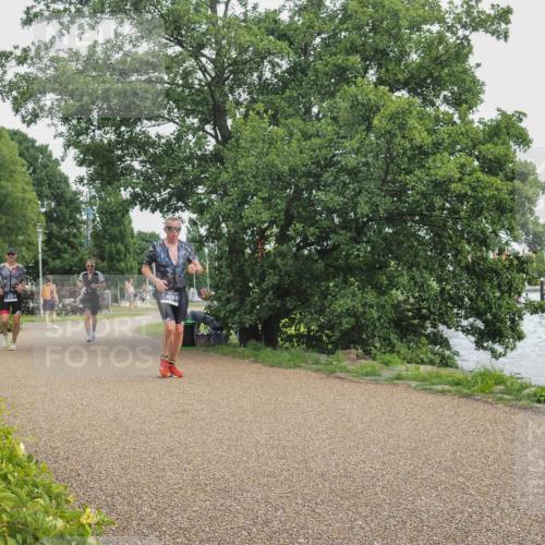22.06.2025 - Viking Triathlon KatJ http://msf.ph/oto/8137419 22.06.2025 14:50:44 Laufen 469 meine-sportfotos.de