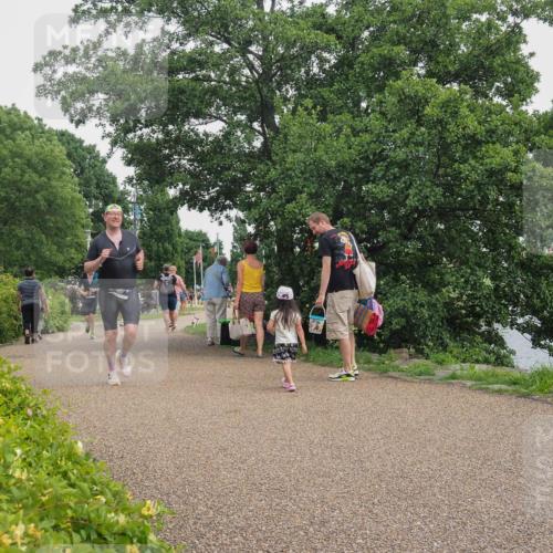 22.06.2025 - Viking Triathlon KatJ http://msf.ph/oto/8137433 22.06.2025 14:51:07 Laufen 532 meine-sportfotos.de