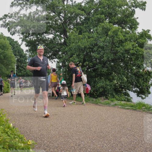 22.06.2025 - Viking Triathlon KatJ http://msf.ph/oto/8137438 22.06.2025 14:51:08 Laufen 532 meine-sportfotos.de