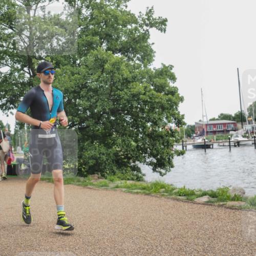 22.06.2025 - Viking Triathlon KatJ http://msf.ph/oto/8137448 22.06.2025 14:51:13 Laufen 57, 609 meine-sportfotos.de