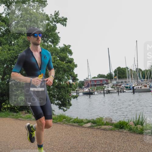22.06.2025 - Viking Triathlon KatJ http://msf.ph/oto/8137452 22.06.2025 14:51:13 Laufen 57, 609 meine-sportfotos.de