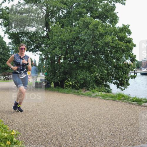 22.06.2025 - Viking Triathlon KatJ http://msf.ph/oto/8137483 22.06.2025 14:51:28 Laufen 362, 626 meine-sportfotos.de
