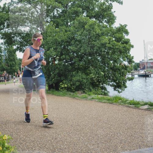 22.06.2025 - Viking Triathlon KatJ http://msf.ph/oto/8137487 22.06.2025 14:51:29 Laufen 362, 626 meine-sportfotos.de