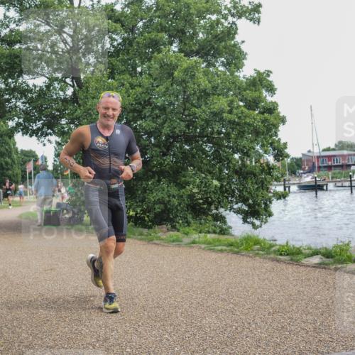 22.06.2025 - Viking Triathlon KatJ http://msf.ph/oto/8137500 22.06.2025 14:51:41 Laufen 170 meine-sportfotos.de