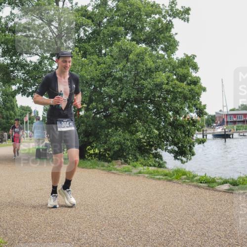 22.06.2025 - Viking Triathlon KatJ http://msf.ph/oto/8137508 22.06.2025 14:51:54 Laufen 304, 639 meine-sportfotos.de