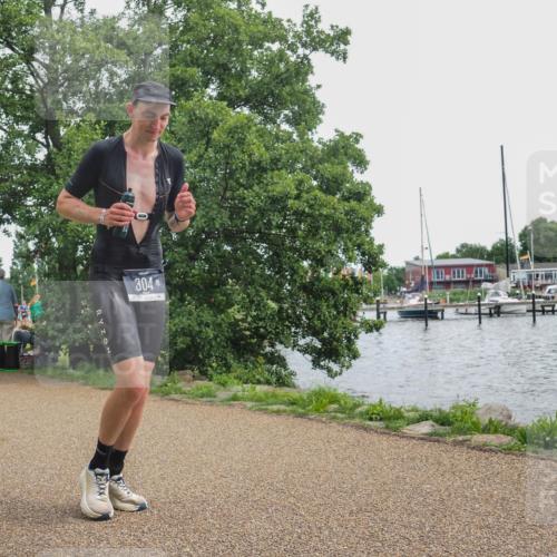 22.06.2025 - Viking Triathlon KatJ http://msf.ph/oto/8137511 22.06.2025 14:51:54 Laufen 304, 639 meine-sportfotos.de