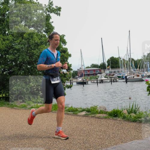 22.06.2025 - Viking Triathlon KatJ http://msf.ph/oto/8137539 22.06.2025 14:52:14 Laufen 166, 331 meine-sportfotos.de