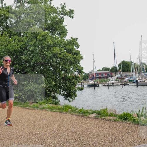 22.06.2025 - Viking Triathlon KatJ http://msf.ph/oto/8137558 22.06.2025 14:52:24 Laufen 343 meine-sportfotos.de