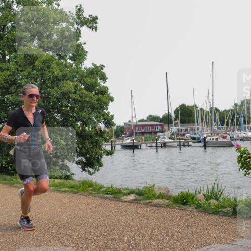 22.06.2025 - Viking Triathlon KatJ http://msf.ph/oto/8137561 22.06.2025 14:52:24 Laufen 343 meine-sportfotos.de