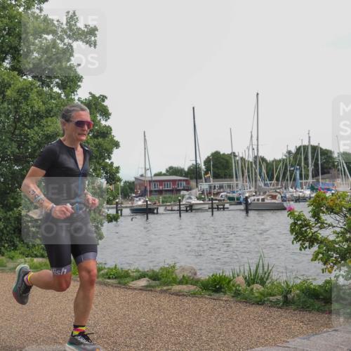 22.06.2025 - Viking Triathlon KatJ http://msf.ph/oto/8137563 22.06.2025 14:52:24 Laufen 343 meine-sportfotos.de