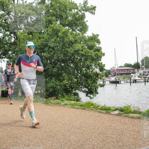22.06.2025 - Viking Triathlon KatJ http://msf.ph/oto/8137575 22.06.2025 14:52:41 Laufen 48, 217 meine-sportfotos.de