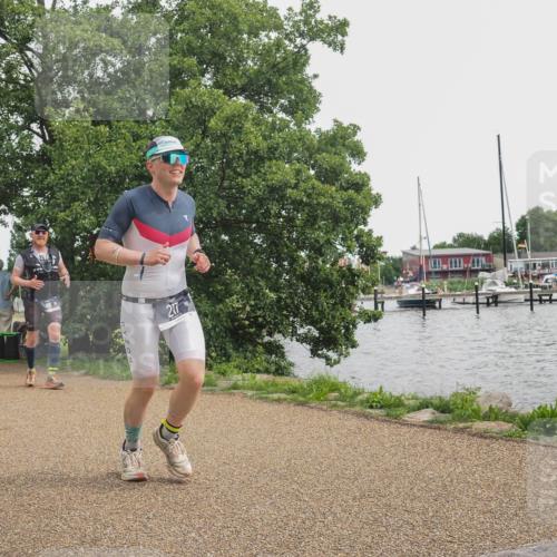 22.06.2025 - Viking Triathlon KatJ http://msf.ph/oto/8137577 22.06.2025 14:52:42 Laufen 48, 217 meine-sportfotos.de