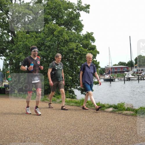 22.06.2025 - Viking Triathlon KatJ http://msf.ph/oto/8137601 22.06.2025 14:53:08 Laufen 179 meine-sportfotos.de
