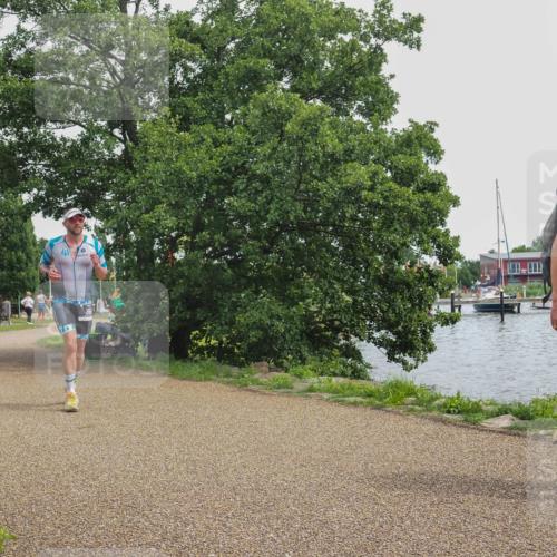 22.06.2025 - Viking Triathlon KatJ http://msf.ph/oto/8137609 22.06.2025 14:53:11 Laufen 179, 361 meine-sportfotos.de