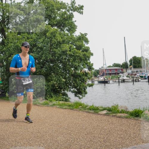 22.06.2025 - Viking Triathlon KatJ http://msf.ph/oto/8137623 22.06.2025 14:53:16 Laufen 422 meine-sportfotos.de