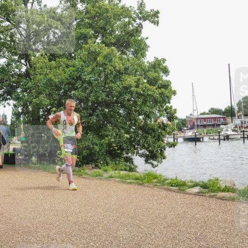 22.06.2025 - Viking Triathlon KatJ http://msf.ph/oto/8137646 22.06.2025 14:53:37 Laufen 248 meine-sportfotos.de