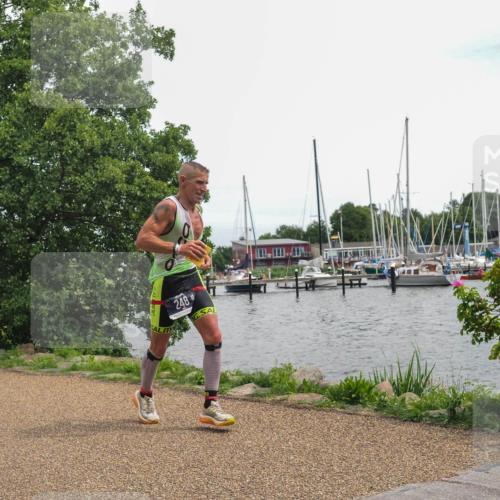22.06.2025 - Viking Triathlon KatJ http://msf.ph/oto/8137653 22.06.2025 14:53:38 Laufen 248 meine-sportfotos.de