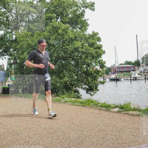 22.06.2025 - Viking Triathlon KatJ http://msf.ph/oto/8137666 22.06.2025 14:53:48 Laufen 51, 70, 633 meine-sportfotos.de