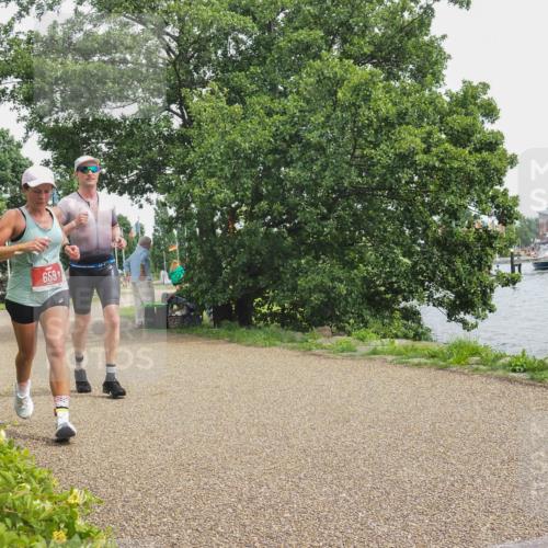 22.06.2025 - Viking Triathlon KatJ http://msf.ph/oto/8137681 22.06.2025 14:53:52 Laufen 51, 70, 334, 659 meine-sportfotos.de