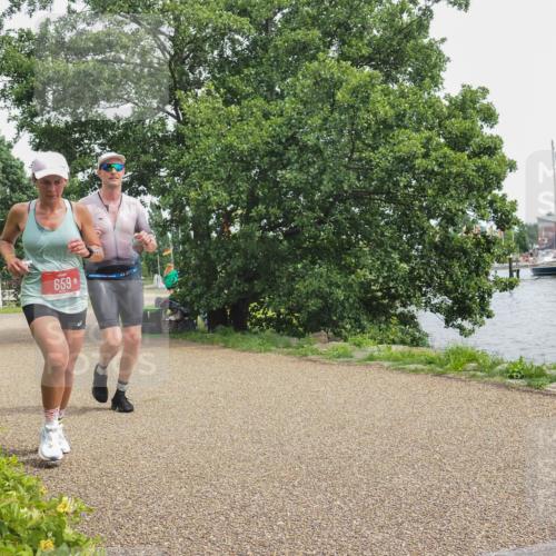 22.06.2025 - Viking Triathlon KatJ http://msf.ph/oto/8137683 22.06.2025 14:53:52 Laufen 51, 70, 334, 659 meine-sportfotos.de