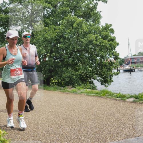 22.06.2025 - Viking Triathlon KatJ http://msf.ph/oto/8137686 22.06.2025 14:53:52 Laufen 51, 70, 334, 659 meine-sportfotos.de