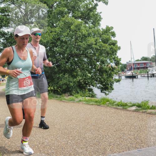 22.06.2025 - Viking Triathlon KatJ http://msf.ph/oto/8137688 22.06.2025 14:53:53 Laufen 70, 334, 659 meine-sportfotos.de