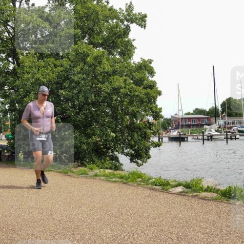 22.06.2025 - Viking Triathlon KatJ http://msf.ph/oto/8137690 22.06.2025 14:54:41 Laufen 150, 276 meine-sportfotos.de