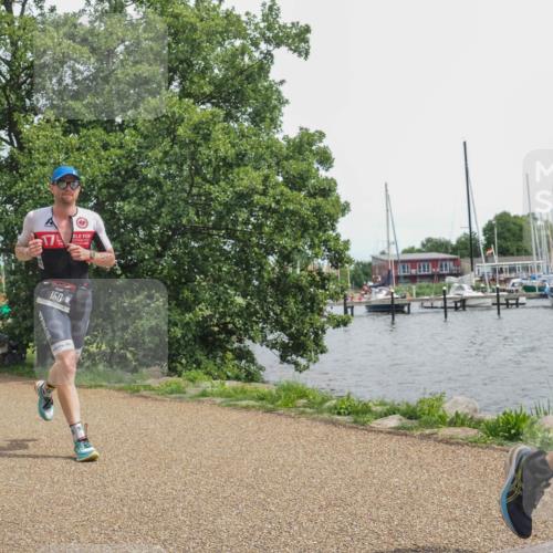 22.06.2025 - Viking Triathlon KatJ http://msf.ph/oto/8137699 22.06.2025 14:54:43 Laufen 150, 276 meine-sportfotos.de