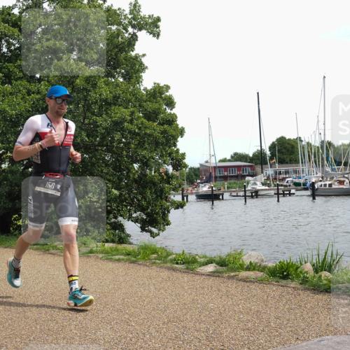 22.06.2025 - Viking Triathlon KatJ http://msf.ph/oto/8137702 22.06.2025 14:54:44 Laufen 150, 276 meine-sportfotos.de