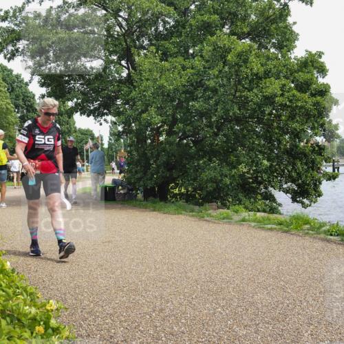 22.06.2025 - Viking Triathlon KatJ http://msf.ph/oto/8137772 22.06.2025 14:55:31 Laufen 442, 640 meine-sportfotos.de