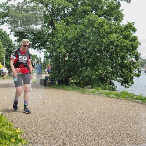 22.06.2025 - Viking Triathlon KatJ http://msf.ph/oto/8137774 22.06.2025 14:55:31 Laufen 442, 640 meine-sportfotos.de