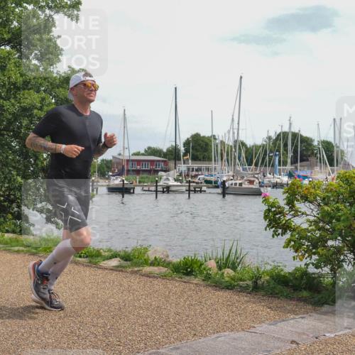 22.06.2025 - Viking Triathlon KatJ http://msf.ph/oto/8137783 22.06.2025 14:55:34 Laufen 442, 640 meine-sportfotos.de