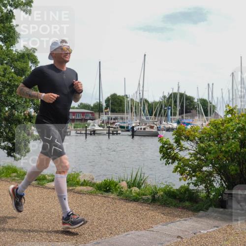 22.06.2025 - Viking Triathlon KatJ http://msf.ph/oto/8137784 22.06.2025 14:55:34 Laufen 442, 640 meine-sportfotos.de