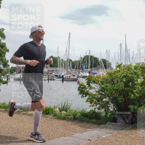 22.06.2025 - Viking Triathlon KatJ http://msf.ph/oto/8137785 22.06.2025 14:55:34 Laufen 442, 640 meine-sportfotos.de