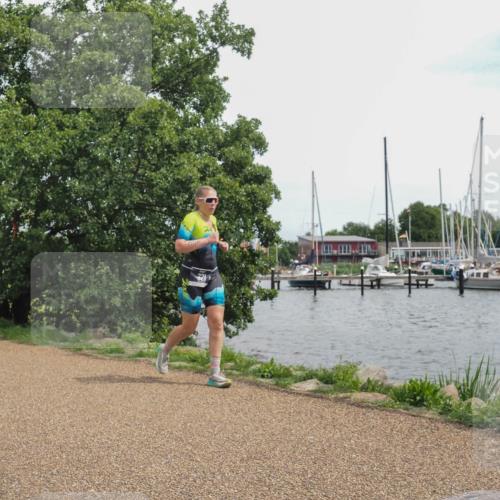 22.06.2025 - Viking Triathlon KatJ http://msf.ph/oto/8137818 22.06.2025 14:56:03 Laufen 321 meine-sportfotos.de