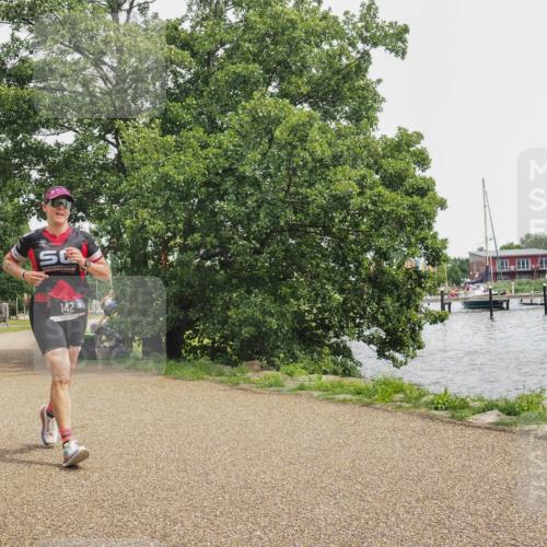 22.06.2025 - Viking Triathlon KatJ http://msf.ph/oto/8137869 22.06.2025 14:56:49 Laufen 142 meine-sportfotos.de