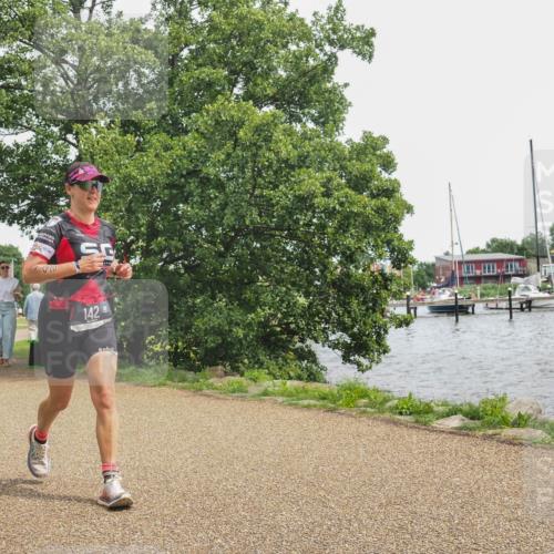 22.06.2025 - Viking Triathlon KatJ http://msf.ph/oto/8137872 22.06.2025 14:56:49 Laufen 142 meine-sportfotos.de