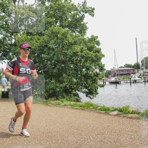 22.06.2025 - Viking Triathlon KatJ http://msf.ph/oto/8137873 22.06.2025 14:56:50 Laufen 142, 333 meine-sportfotos.de