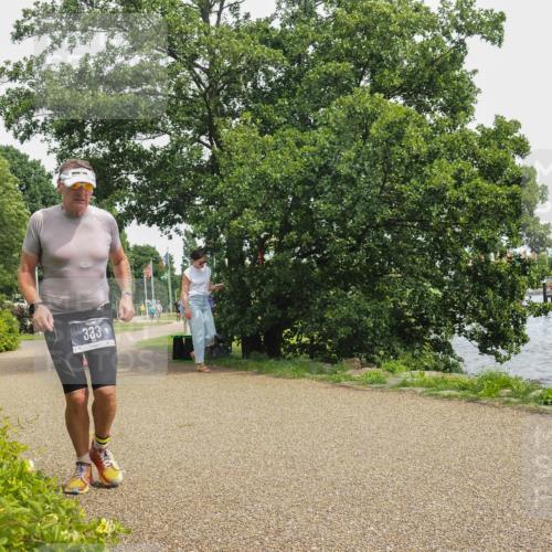 22.06.2025 - Viking Triathlon KatJ http://msf.ph/oto/8137882 22.06.2025 14:56:52 Laufen 142, 225, 333 meine-sportfotos.de
