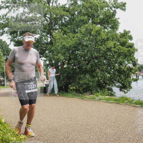 22.06.2025 - Viking Triathlon KatJ http://msf.ph/oto/8137885 22.06.2025 14:56:53 Laufen 225, 333 meine-sportfotos.de