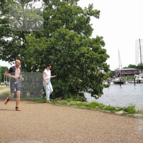 22.06.2025 - Viking Triathlon KatJ http://msf.ph/oto/8137887 22.06.2025 14:56:55 Laufen 225, 333 meine-sportfotos.de