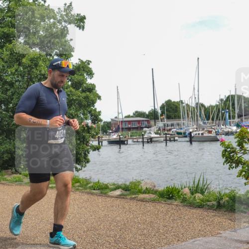 22.06.2025 - Viking Triathlon KatJ http://msf.ph/oto/8137907 22.06.2025 14:57:18 Laufen 402 meine-sportfotos.de